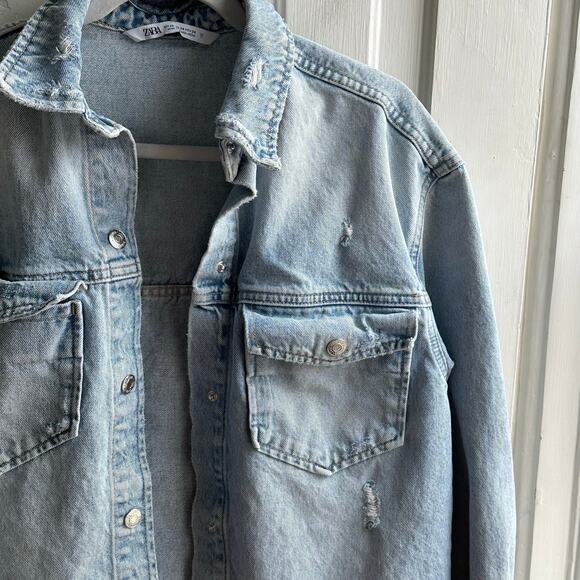 Zara Distressed Denim Jeans Jacket - Picture 5 of 10